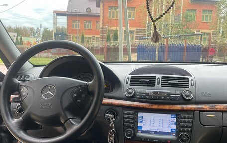 Mercedes-Benz E-Класс, 2002 год, 620 000 рублей, 13 фотография