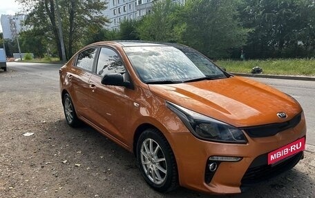 KIA Rio IV, 2018 год, 1 260 000 рублей, 2 фотография