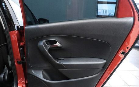 Volkswagen Polo VI (EU Market), 2017 год, 1 200 000 рублей, 20 фотография