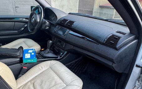 BMW X5, 2004 год, 1 800 000 рублей, 5 фотография