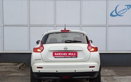 Nissan Juke II, 2014 год, 1 055 000 рублей, 6 фотография