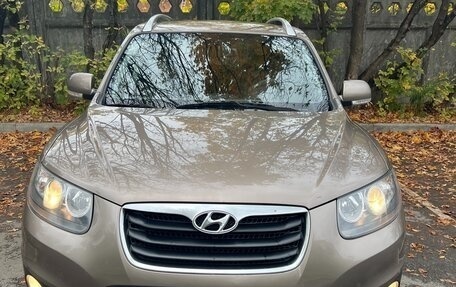 Hyundai Santa Fe III рестайлинг, 2010 год, 1 190 000 рублей, 4 фотография