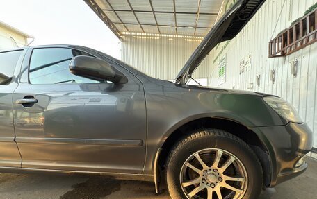 Skoda Octavia, 2010 год, 990 000 рублей, 6 фотография