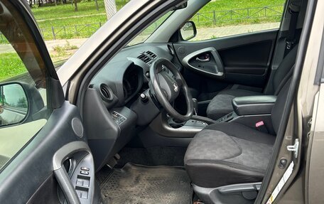 Toyota RAV4, 2011 год, 950 000 рублей, 14 фотография