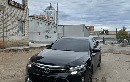 Toyota Camry, 2013 год, 1 660 000 рублей, 2 фотография