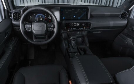 Toyota Land Cruiser Prado, 2024 год, 9 794 000 рублей, 6 фотография