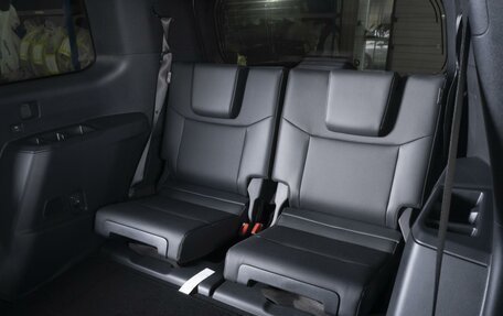 Toyota Land Cruiser Prado, 2024 год, 9 794 000 рублей, 12 фотография