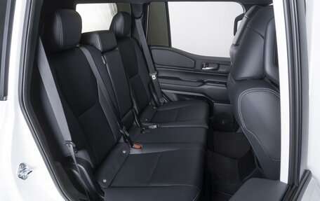 Toyota Land Cruiser Prado, 2024 год, 9 794 000 рублей, 7 фотография