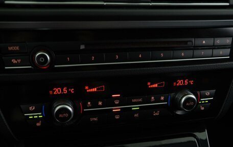 BMW 5 серия, 2016 год, 2 555 050 рублей, 14 фотография