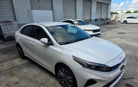 KIA Cerato IV, 2022 год, 2 100 000 рублей, 9 фотография