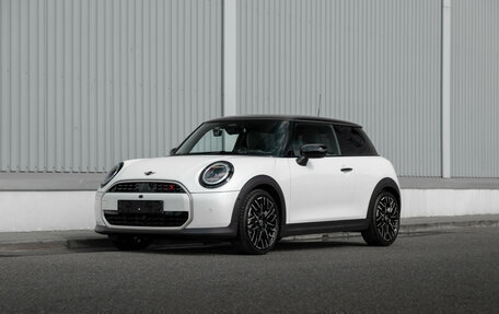 MINI Hatch, 2024 год, 5 450 000 рублей, 1 фотография