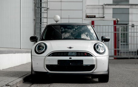 MINI Hatch, 2024 год, 5 450 000 рублей, 5 фотография