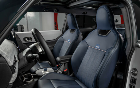 MINI Hatch, 2024 год, 5 450 000 рублей, 16 фотография