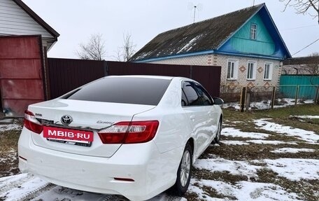 Toyota Camry, 2014 год, 1 600 000 рублей, 3 фотография