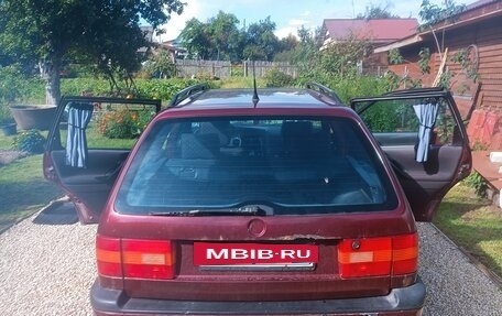 Volkswagen Passat B4, 1994 год, 185 000 рублей, 4 фотография
