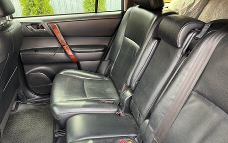 Toyota Highlander III, 2010 год, 1 500 000 рублей, 13 фотография