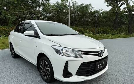 Toyota Vios III, 2022 год, 1 110 000 рублей, 3 фотография