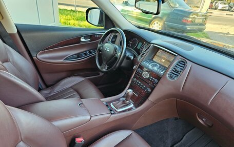 Infiniti QX50 I рестайлинг, 2014 год, 1 650 000 рублей, 11 фотография