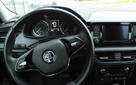 Skoda Rapid II, 2021 год, 1 700 000 рублей, 6 фотография