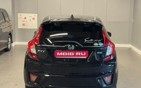 Honda Fit III, 2016 год, 1 057 000 рублей, 5 фотография