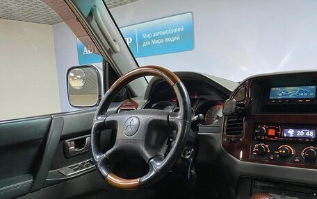 Mitsubishi Montero III, 2004 год, 800 000 рублей, 13 фотография