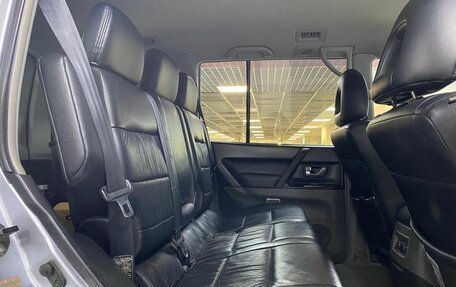 Mitsubishi Montero III, 2004 год, 800 000 рублей, 11 фотография