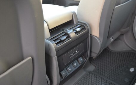 Land Rover Defender II, 2021 год, 6 899 000 рублей, 17 фотография