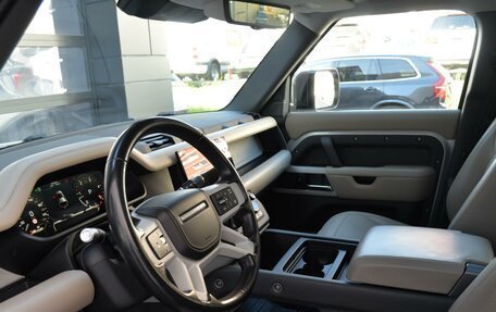 Land Rover Defender II, 2021 год, 6 899 000 рублей, 30 фотография