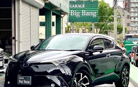 Toyota C-HR I рестайлинг, 2022 год, 1 732 000 рублей, 1 фотография