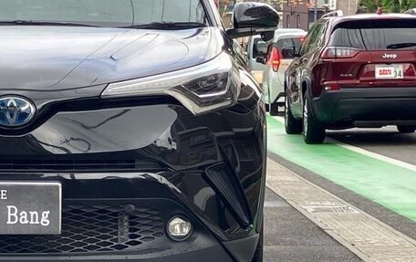 Toyota C-HR I рестайлинг, 2022 год, 1 732 000 рублей, 4 фотография