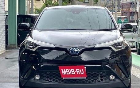 Toyota C-HR I рестайлинг, 2022 год, 1 732 000 рублей, 2 фотография