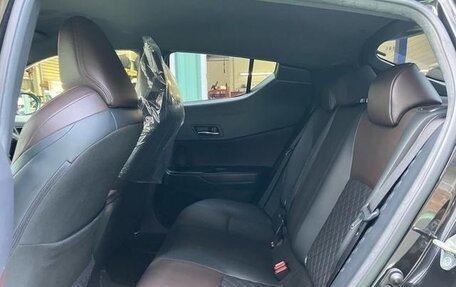 Toyota C-HR I рестайлинг, 2022 год, 1 732 000 рублей, 27 фотография