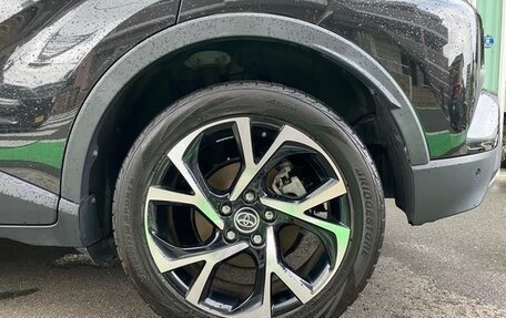 Toyota C-HR I рестайлинг, 2022 год, 1 732 000 рублей, 20 фотография