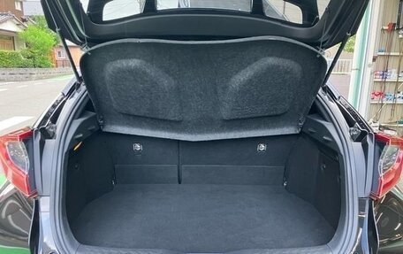 Toyota C-HR I рестайлинг, 2022 год, 1 732 000 рублей, 23 фотография