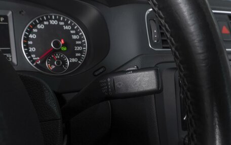 Volkswagen Jetta VI, 2012 год, 1 119 000 рублей, 15 фотография