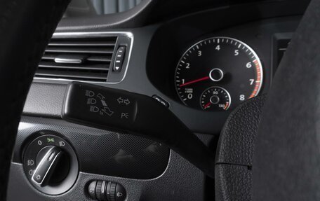 Volkswagen Jetta VI, 2012 год, 1 119 000 рублей, 14 фотография