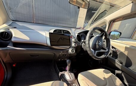Honda Fit III, 2012 год, 680 000 рублей, 6 фотография