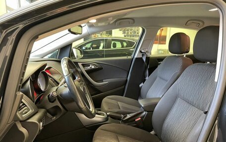 Opel Astra J, 2014 год, 1 000 000 рублей, 10 фотография