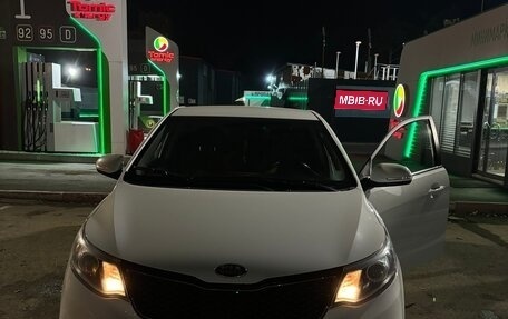 KIA Rio III рестайлинг, 2017 год, 1 350 000 рублей, 1 фотография