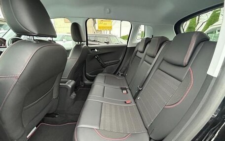 Peugeot 2008 II, 2019 год, 800 000 рублей, 11 фотография