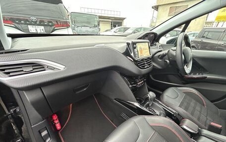 Peugeot 2008 II, 2019 год, 800 000 рублей, 30 фотография