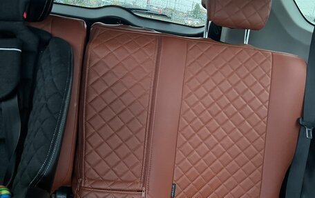 Toyota RAV4, 2017 год, 2 500 000 рублей, 4 фотография