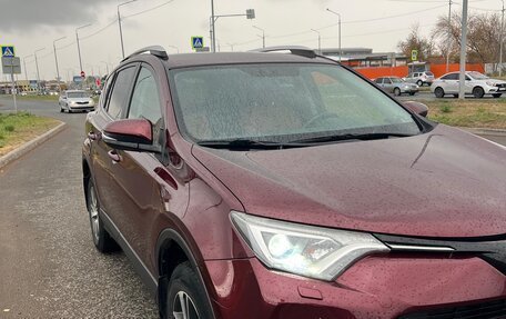 Toyota RAV4, 2017 год, 2 500 000 рублей, 2 фотография