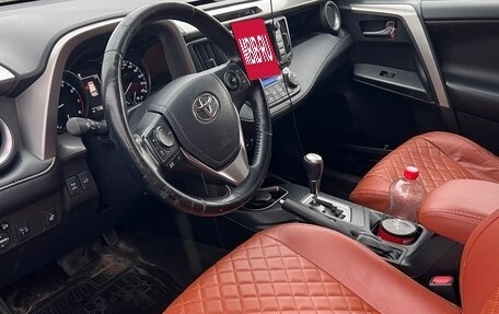 Toyota RAV4, 2017 год, 2 500 000 рублей, 8 фотография