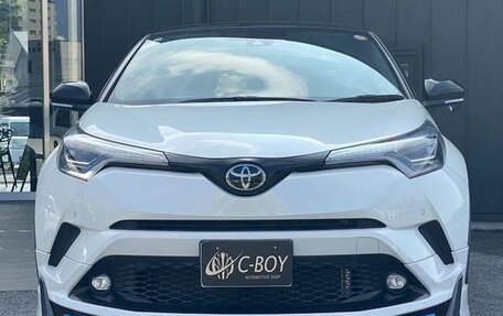 Toyota C-HR I рестайлинг, 2018 год, 1 630 000 рублей, 2 фотография