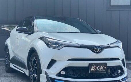 Toyota C-HR I рестайлинг, 2018 год, 1 630 000 рублей, 4 фотография