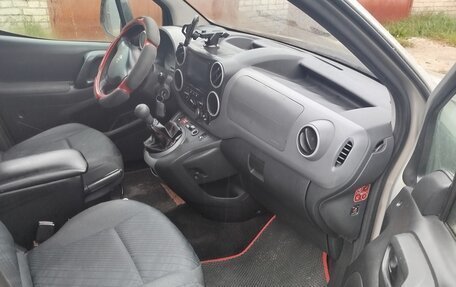 Peugeot Partner II рестайлинг 2, 2011 год, 400 000 рублей, 8 фотография