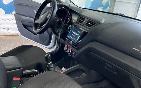 KIA Rio III рестайлинг, 2013 год, 500 000 рублей, 9 фотография