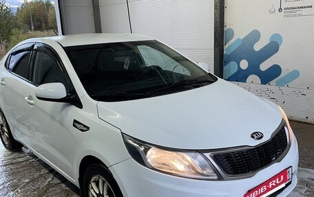 KIA Rio III рестайлинг, 2013 год, 500 000 рублей, 3 фотография
