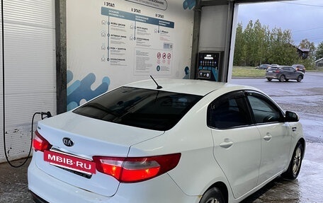 KIA Rio III рестайлинг, 2013 год, 500 000 рублей, 5 фотография